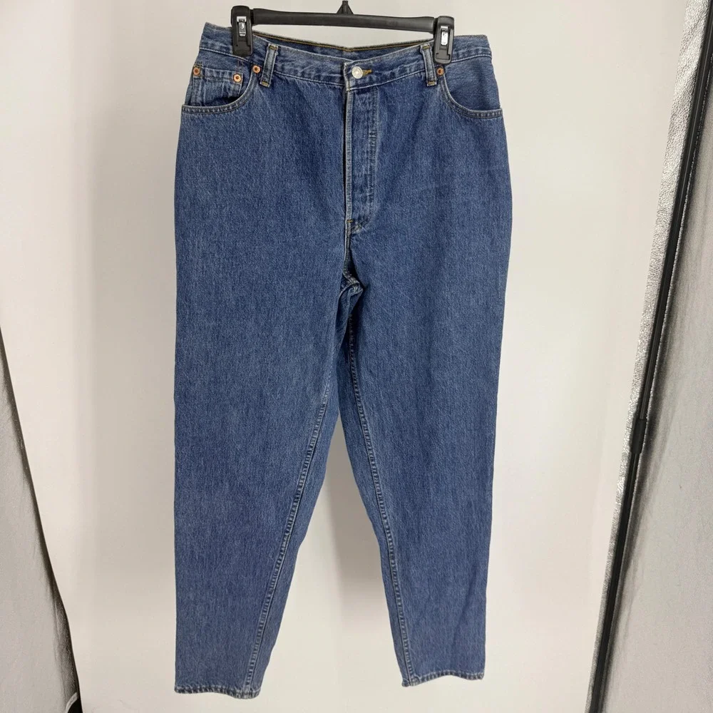 Vintage Levis 501 Jeans 34x32 Medium Wash Straight Leg Button Fly Made in USA
